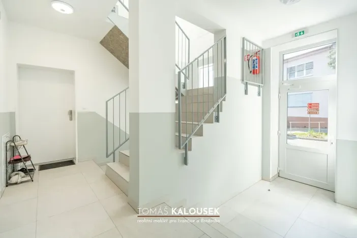 Prodej bytu 2+kk, Ivančice, Dr. Novotného, 53 m2