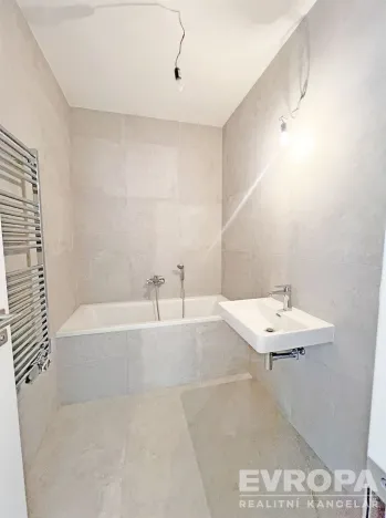Pronájem bytu 3+kk, Olomouc, Bryksova, 74 m2