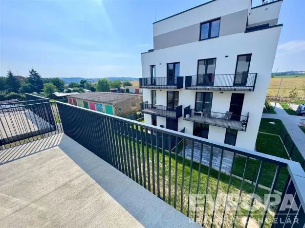 Pronájem bytu 2+kk, Dobřany, 55 m2