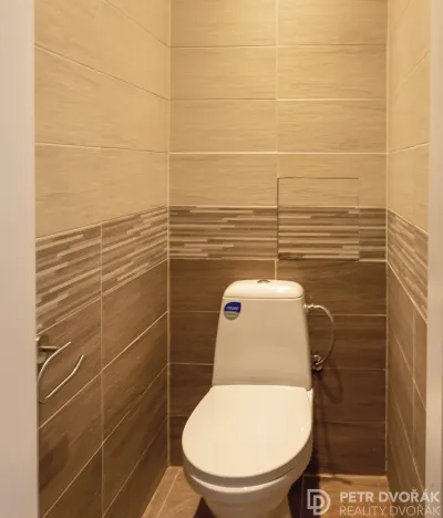 Pronájem bytu 2+1, Praha - Malešice, Přistoupimská, 62 m2