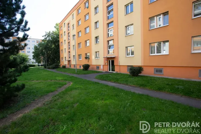 Pronájem bytu 2+1, Praha - Malešice, Přistoupimská, 62 m2