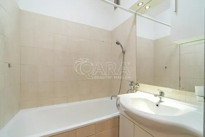 Pronájem bytu 3+1, Kralupy nad Vltavou - Lobeček, Masarykova, 71 m2