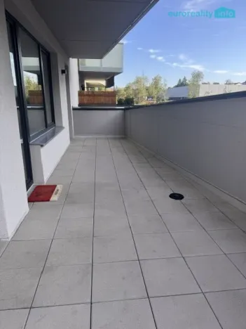 Pronájem bytu 2+kk, Karlovy Vary, Sedlecká, 60 m2
