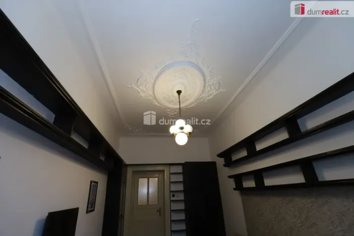 Pronájem bytu 2+1, Praha - Vinohrady, Římská, 65 m2