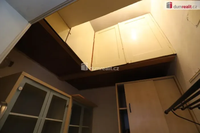 Pronájem bytu 2+1, Praha - Vinohrady, Římská, 65 m2