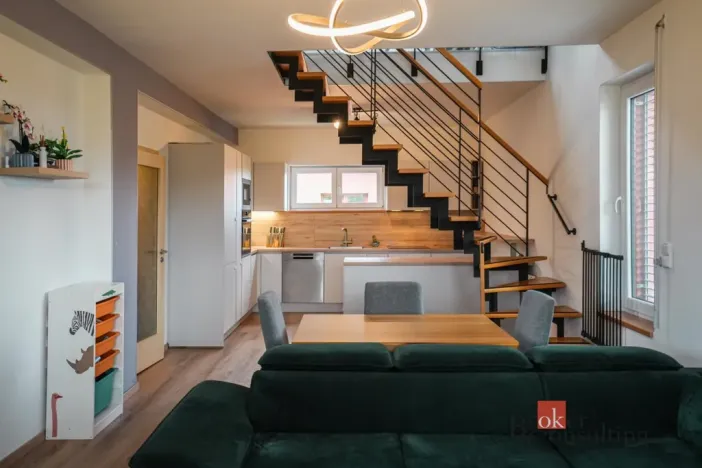 Prodej bytu 4+kk, Řitka, Dvorská, 103 m2