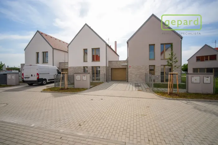 Prodej rodinného domu, Drahelčice, Na Malé Růži, 157 m2