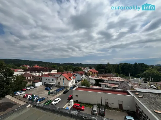 Pronájem obchodního prostoru, Mariánské Lázně, Příčná, 90 m2