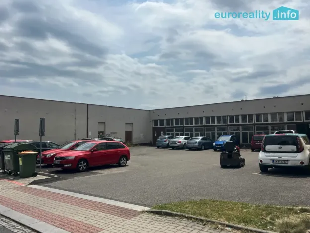 Pronájem obchodního prostoru, Mariánské Lázně, Příčná, 90 m2
