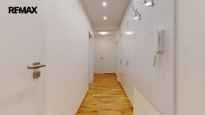 Pronájem bytu 2+1, Zlín, Zarámí, 70 m2