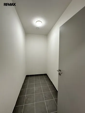Pronájem bytu 1+kk, Třebíč - Nové Město, Modřínová, 38 m2