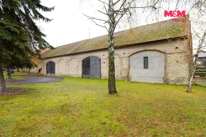 Prodej rodinného domu, Černiv, 320 m2