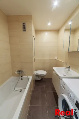 Pronájem bytu 1+1, Brno - Jundrov, Jasanová, 32 m2