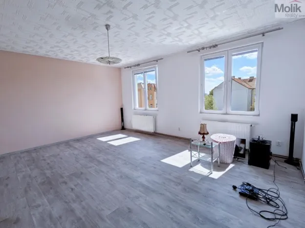Pronájem bytu 3+1, Košťany, Hornická, 90 m2