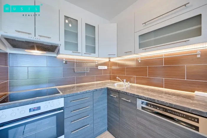 Pronájem bytu 1+kk, Olomouc - Řepčín, Edvarda Beneše, 36 m2