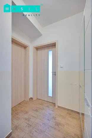 Pronájem bytu 1+kk, Olomouc - Řepčín, Edvarda Beneše, 36 m2