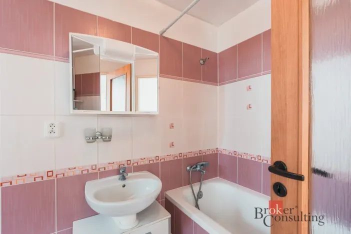 Prodej bytu 3+1, Město Touškov, Líšťanská, 75 m2