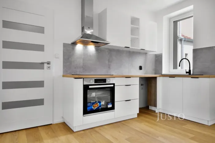 Pronájem bytu 2+kk, Děčín - Děčín IV-Podmokly, Plzeňská, 64 m2