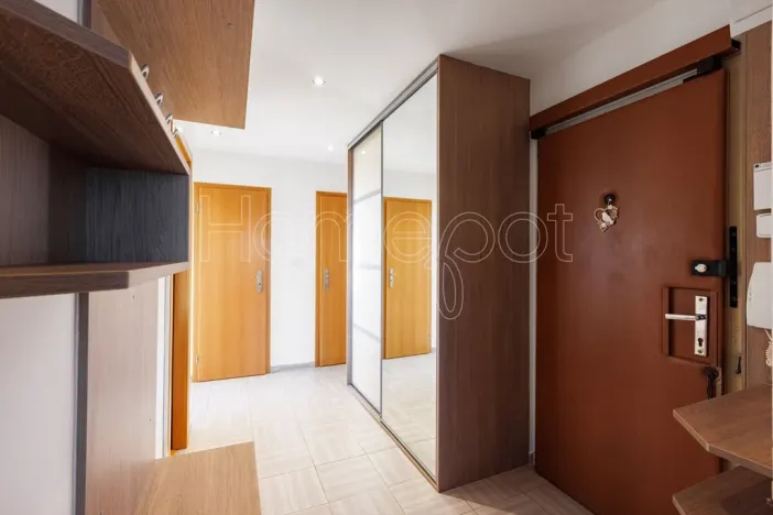 Pronájem bytu 3+1, Praha - Letňany, Ostravská, 73 m2