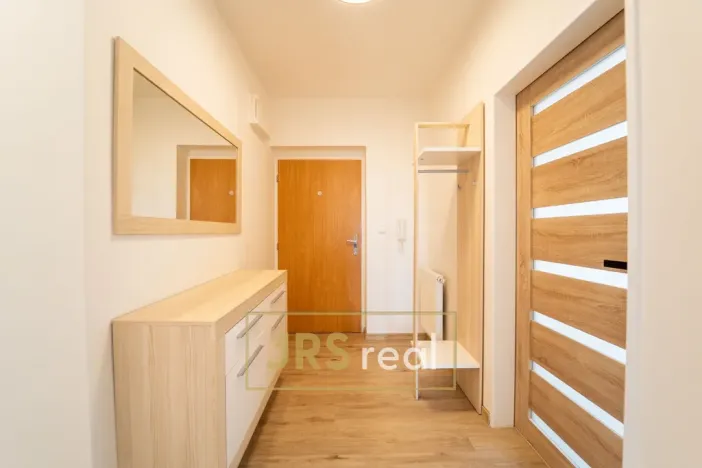 Prodej bytu 3+1, Hustopeče, Gen. Peřiny, 78 m2