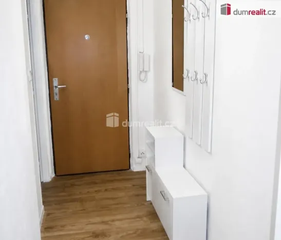 Pronájem bytu 1+kk, Děčín - Děčín I-Děčín, Pohraniční, 20 m2