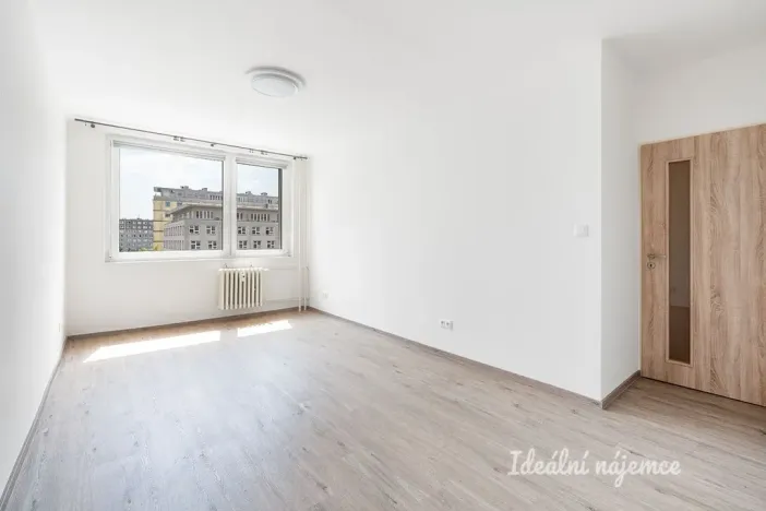 Pronájem bytu 2+kk, Praha, Petržílkova, 48 m2
