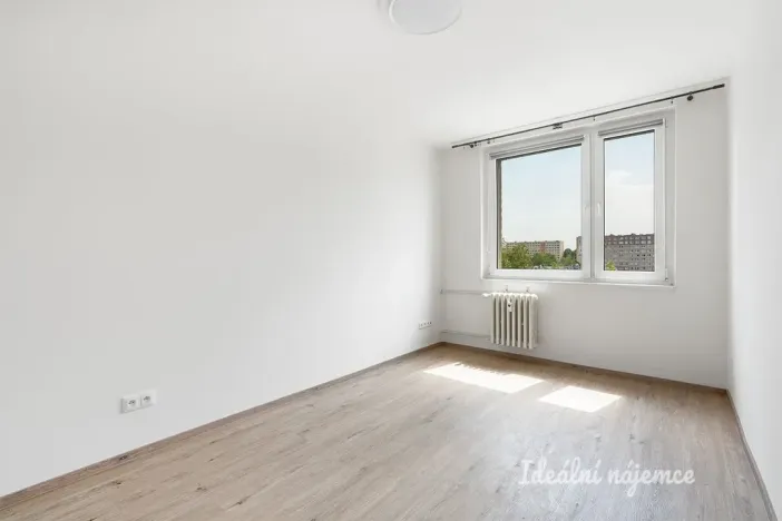 Pronájem bytu 2+kk, Praha, Petržílkova, 48 m2