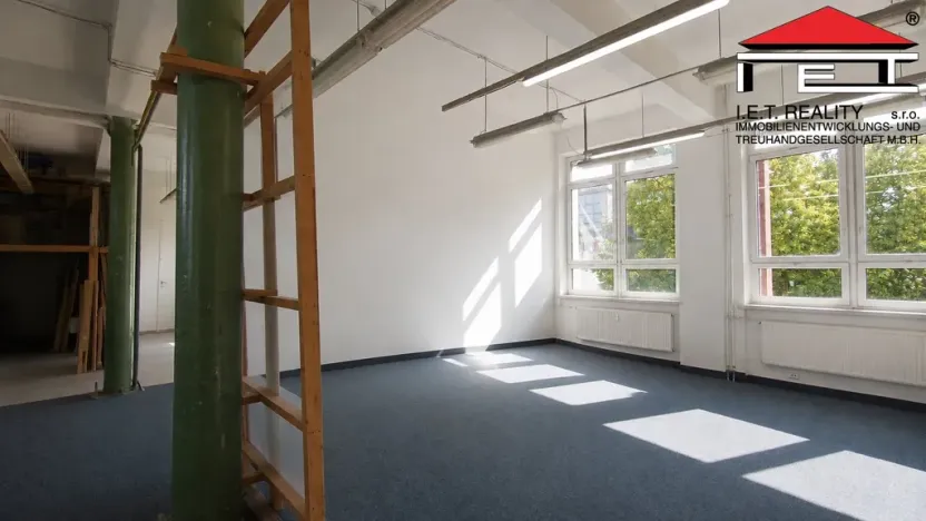 Pronájem skladu, Ostrava, Vratimovská, 169 m2
