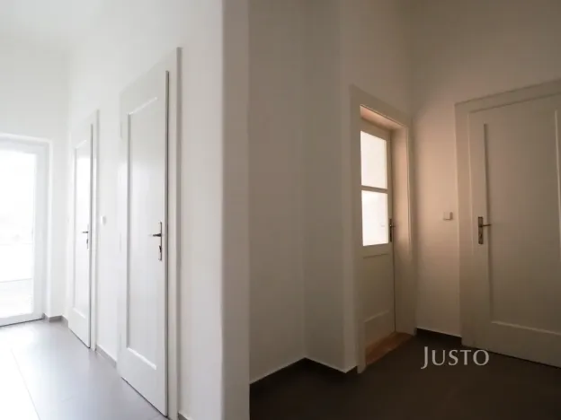 Pronájem bytu 2+1, Písek, Mírové nám., 77 m2