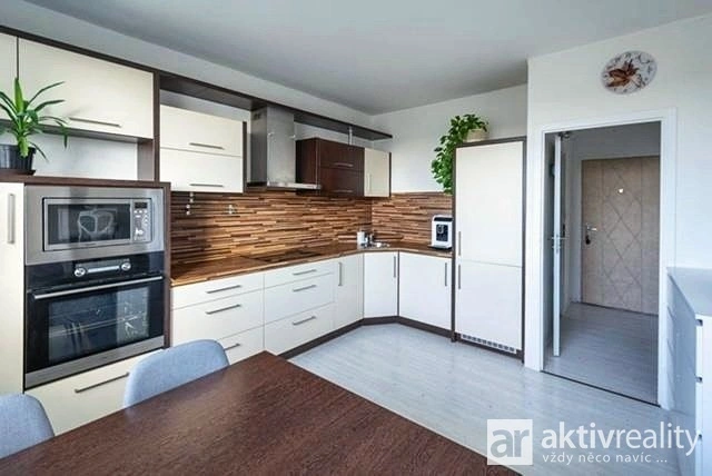 Pronájem bytu 1+1, Neratovice, Na Výsluní, 36 m2