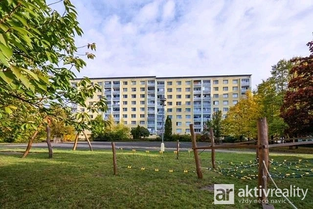 Pronájem bytu 1+1, Neratovice, Na Výsluní, 36 m2