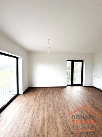 Prodej bytu 1+kk, Hradec Králové, Pod Zámečkem, 30 m2