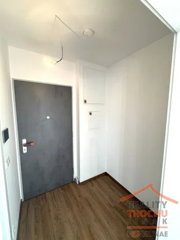 Prodej bytu 1+kk, Hradec Králové, Pod Zámečkem, 30 m2