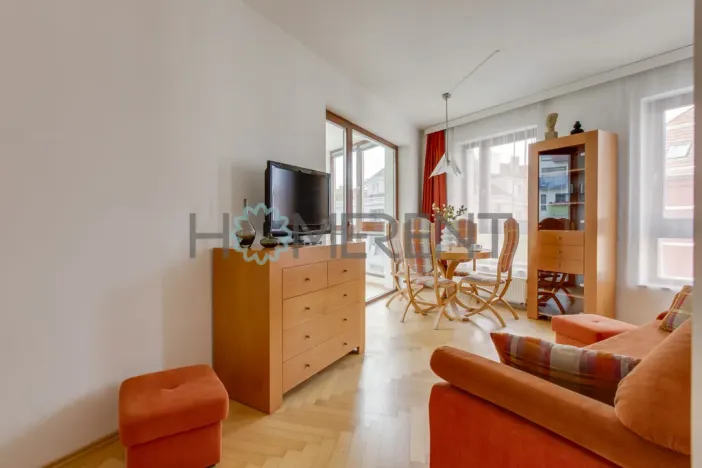 Pronájem bytu 3+kk, Praha - Podolí, Brabcova, 52 m2