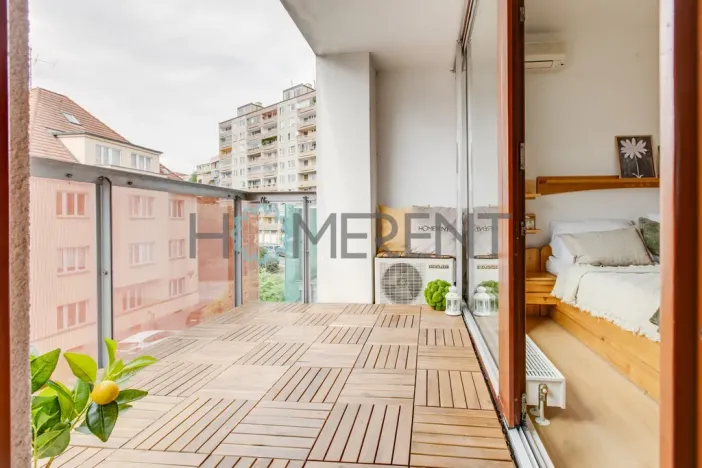 Pronájem bytu 3+kk, Praha - Podolí, Brabcova, 52 m2
