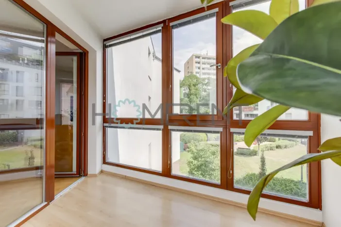 Pronájem bytu 3+kk, Praha - Podolí, Brabcova, 52 m2
