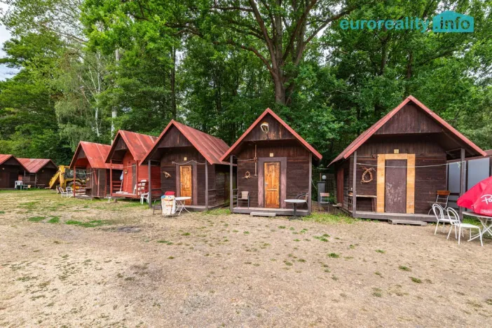Prodej ubytování, Františkovy Lázně, Jezerní, 8616 m2