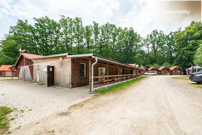 Prodej restaurace, Františkovy Lázně, Jezerní, 8616 m2