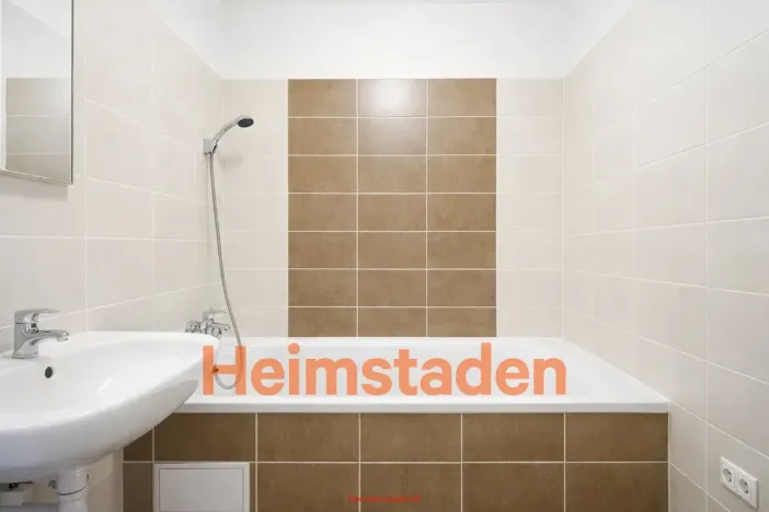 Pronájem bytu 2+kk, Ostrava - Poruba, Nálepkova, 51 m2