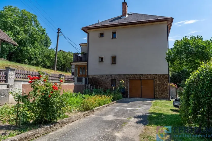 Prodej rodinného domu, Koberovy - Michovka, 243 m2