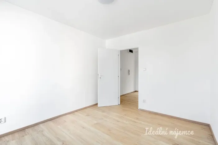 Pronájem bytu 3+1, Kralupy nad Vltavou, sídl. Hůrka, 66 m2