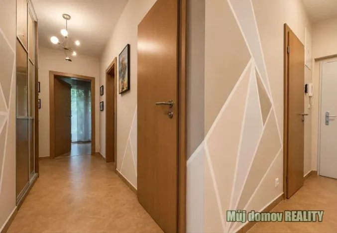 Pronájem bytu 3+kk, Praha - Hrdlořezy, 89 m2