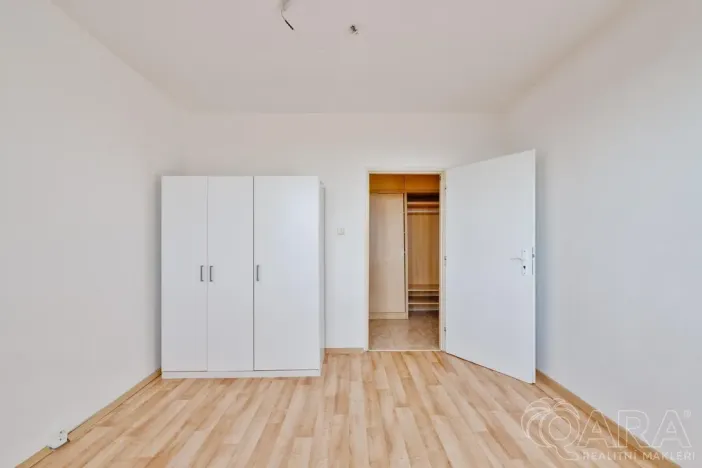 Prodej bytu 3+1, Sezimovo Ústí, náměstí Tomáše Bati, 54 m2