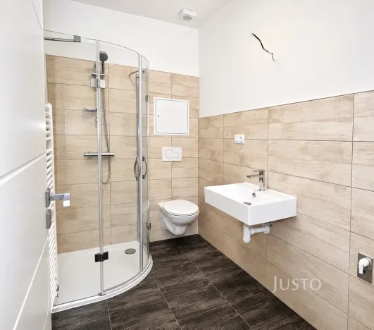 Pronájem bytu 1+kk, Písek, Žižkova třída, 30 m2