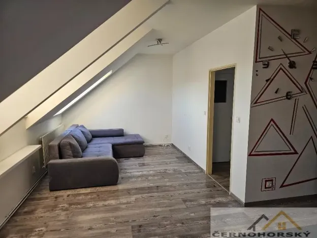 Pronájem bytu 2+kk, Lubenec, Zahradní, 75 m2