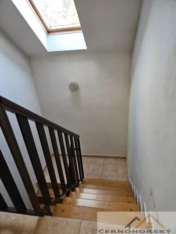 Pronájem bytu 2+kk, Lubenec, Zahradní, 75 m2
