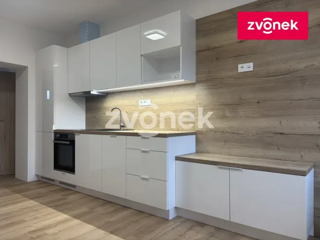 Pronájem bytu 3+kk, Zlín, Pod Babou, 50 m2