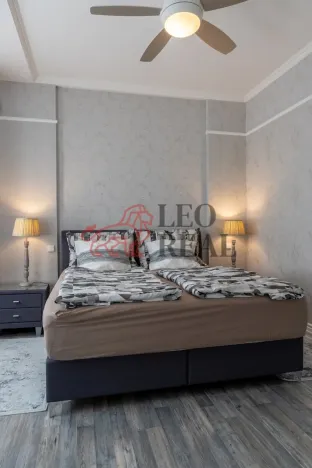 Prodej bytu 3+1, Karlovy Vary, Poděbradská, 101 m2