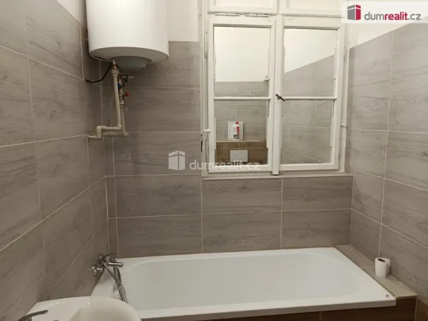 Pronájem bytu 2+kk, Praha - Vinohrady, Šubertova, 54 m2