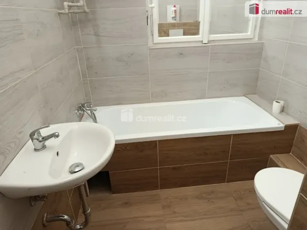 Pronájem bytu 2+kk, Praha - Vinohrady, Šubertova, 54 m2